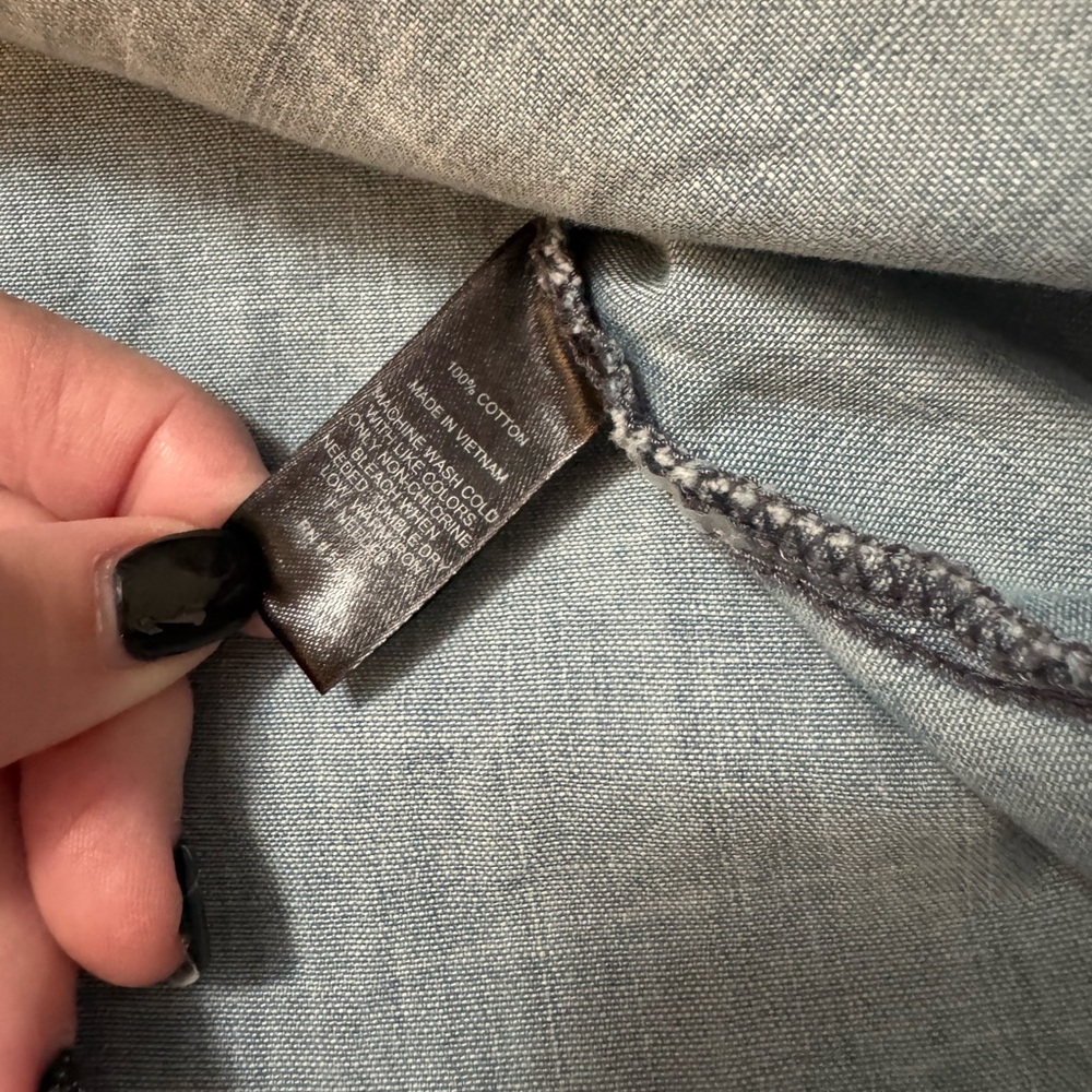 Express Shirt - Picture 5 of 6